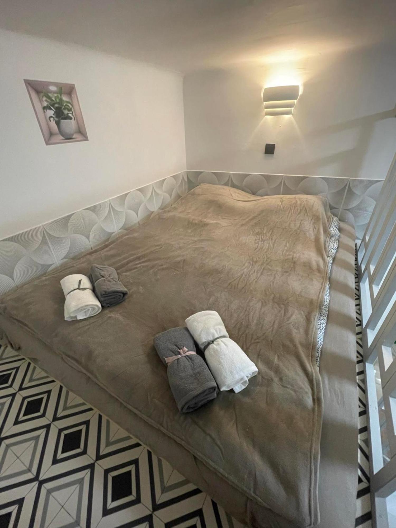 Ernesto 17 With Free Parking Possibility Apartment Budapest Exterior photo